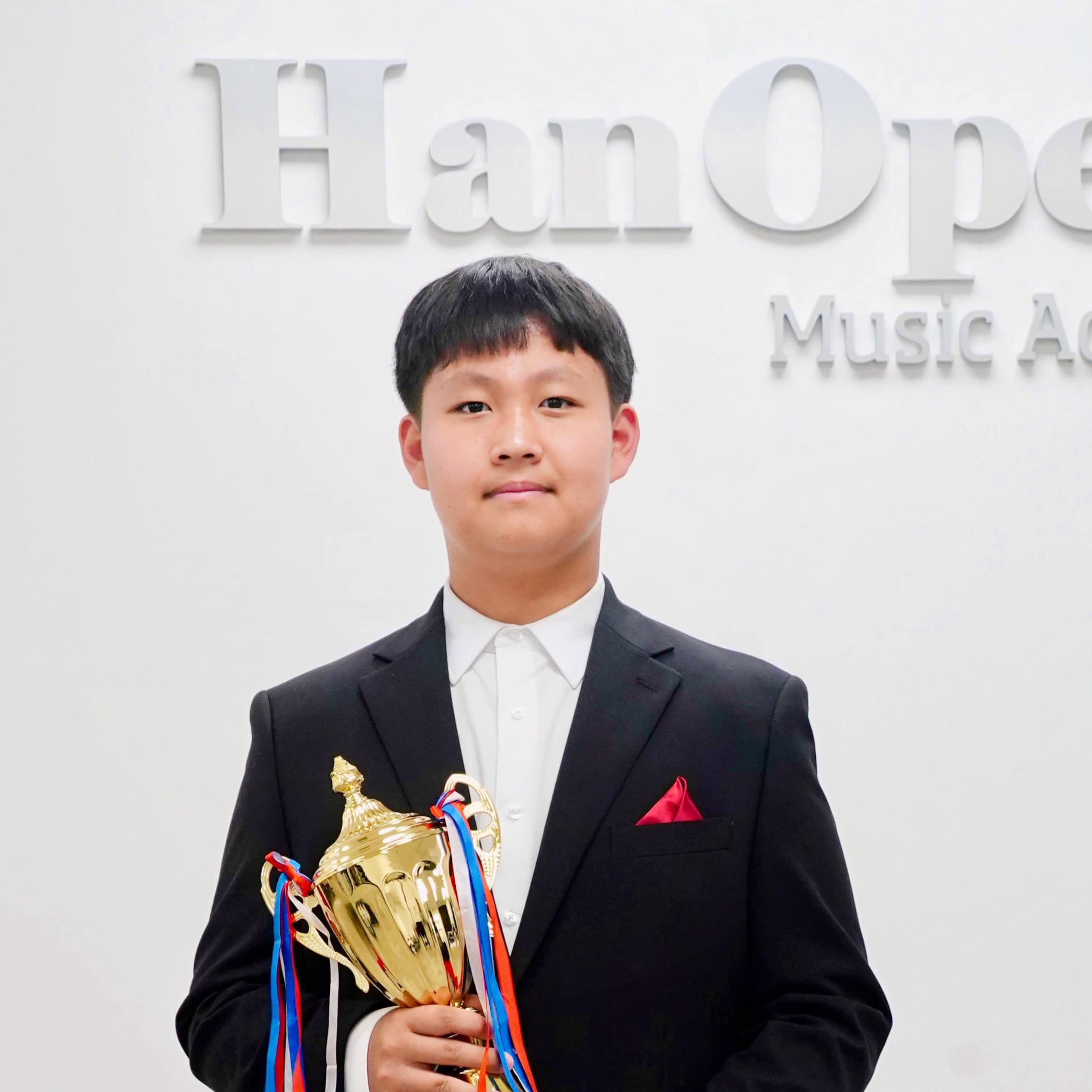 Kevin D. singing competition award photo